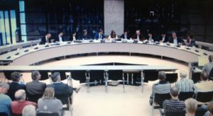 Ruim twee weken geleden werden tijdens de behandeling van de initiatiefnota moties voor de uitbreiding van de overgangsregeling ingediend. Vandaag verworpen de coalitiepartijen deze unaniem. Afbeelding: Erik van Putten