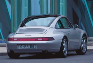 De 911-993 was de laatste Porsche met luchtgekoelde boxermotor. Afbeelding: Porsche