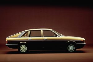 Extravagantie in 1976. De wereld maakte kennis met deze prachtige Gamma van Lancia. Zij beleefde in Genève haar vuurdoop. Afbeelding: FCA/Lancia