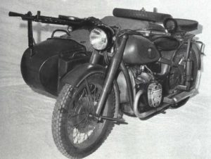 De CJ 750. Een afhaalchinees