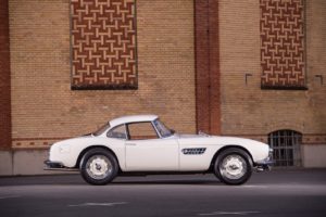 Deze BMW 507 Series II uit 1957 was één van de objecten welke in Parijs werden geveild. Foto: RM Sotheby's