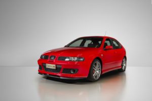 Een bijzonder gepeperde SEAT was de Leon Cupra R. Afbeelding: Pon/SEAT