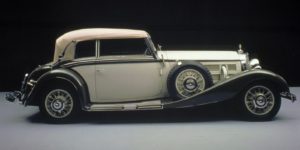 Deze werkelijk prachtige Mercedes Benz 500 K van de Baureihe W29 geeft vooroorlogse glorie prijs in Essen. Afbeelding: Daimler