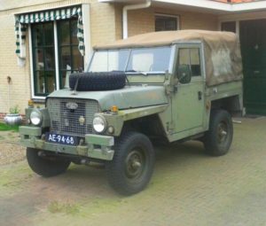 Gespot op Terschelling, pleisterplaats voor het Britse icoon. Deze karakteristieke Landrover. Afbeelding: Erik van Putten