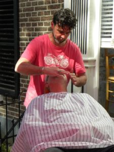 Dieren Salon, barbier