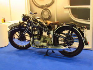 Een BMW Typ R4 uit 1935 zou zomaar onderdeel uit kunnen maken van het deelnemersveld. In ieder geval zal de belangstellende veel tijdgenoten tegenkomen. Afbeelding: Erik van Putten