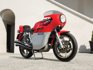 Deze fraaie MV Agusta 750 S America verwisselde in Monaco van eigenaar. Afbeelding: RM Sotheby's