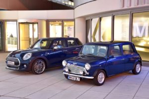 Zowel voor eigenaren van een "classic" Mini als een moderne Mini toegankelijk. Het 38e Mini Festival. Afbeelding: BMW/Mini