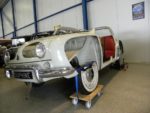 Open gewerkt model van een Dauphine