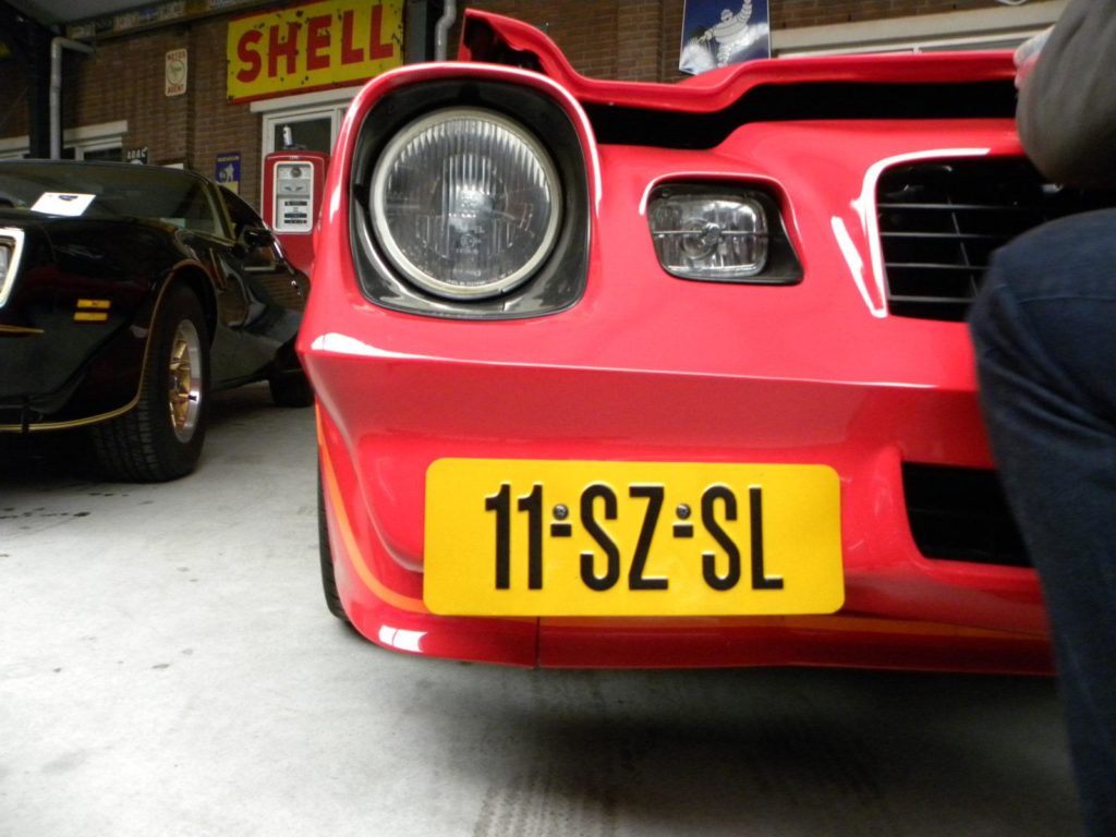 Camaro en Firebird: Meer voor Mannen - Auto Motor Klassiek