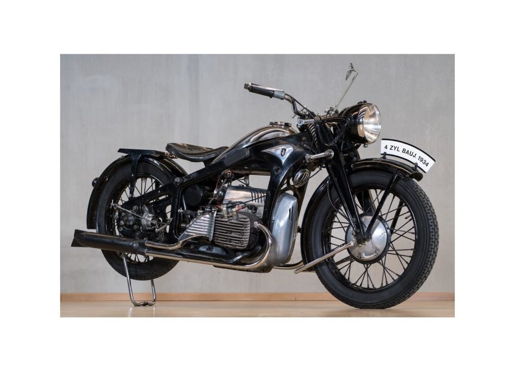 100 jaar Zündapp aansprekend thema tijdens Bremen Classic Motorshow - Auto Motor Klassiek