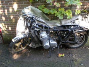 ongerestaureerd, dans son jus, as found