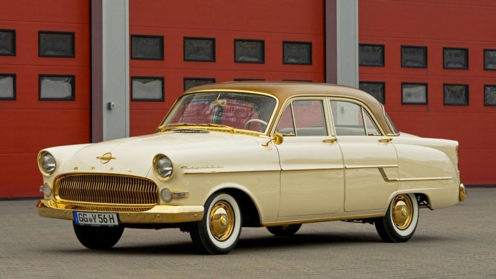 Opel eert haar grote klassieke modellen tijdens Techno Classica Essen