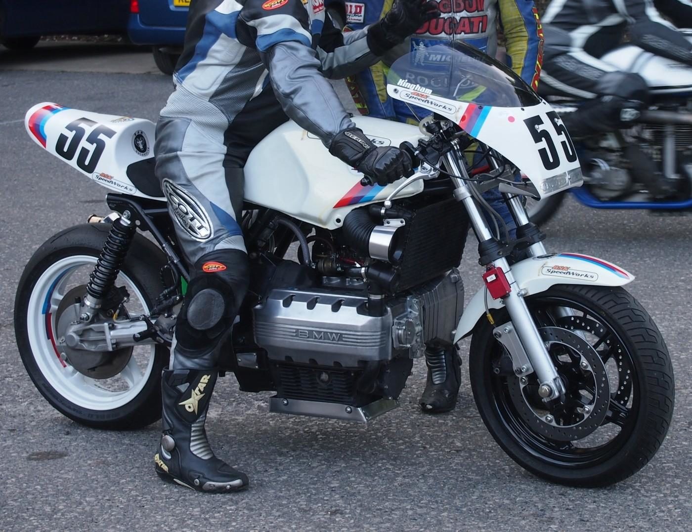 BMW K100
