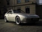 Porsche 944
