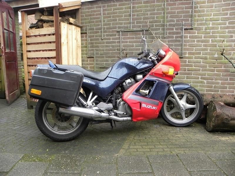 Suzuki VX800
