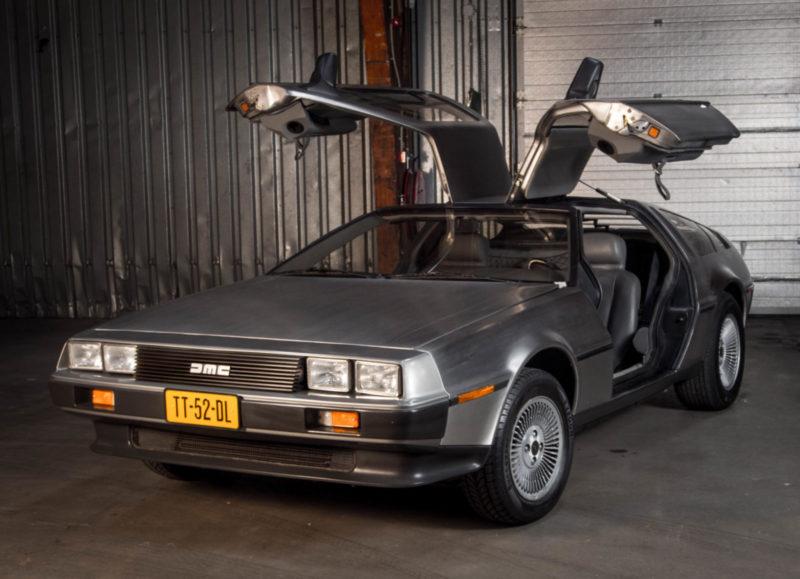 DeLorean DMC-12