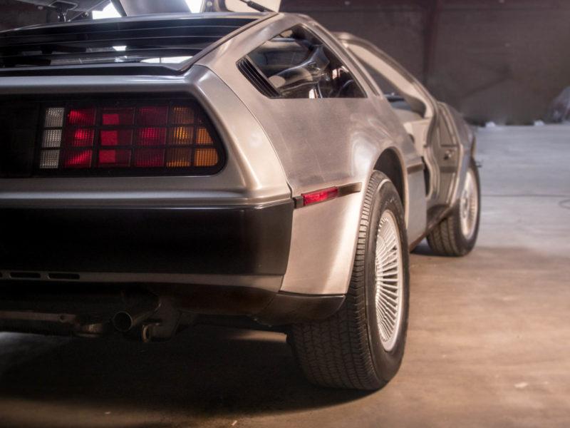 DeLorean DMC-12