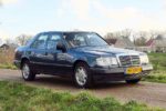 Rijden met een bijzondere Mercedes Benz 300 E (W124) uit 1986