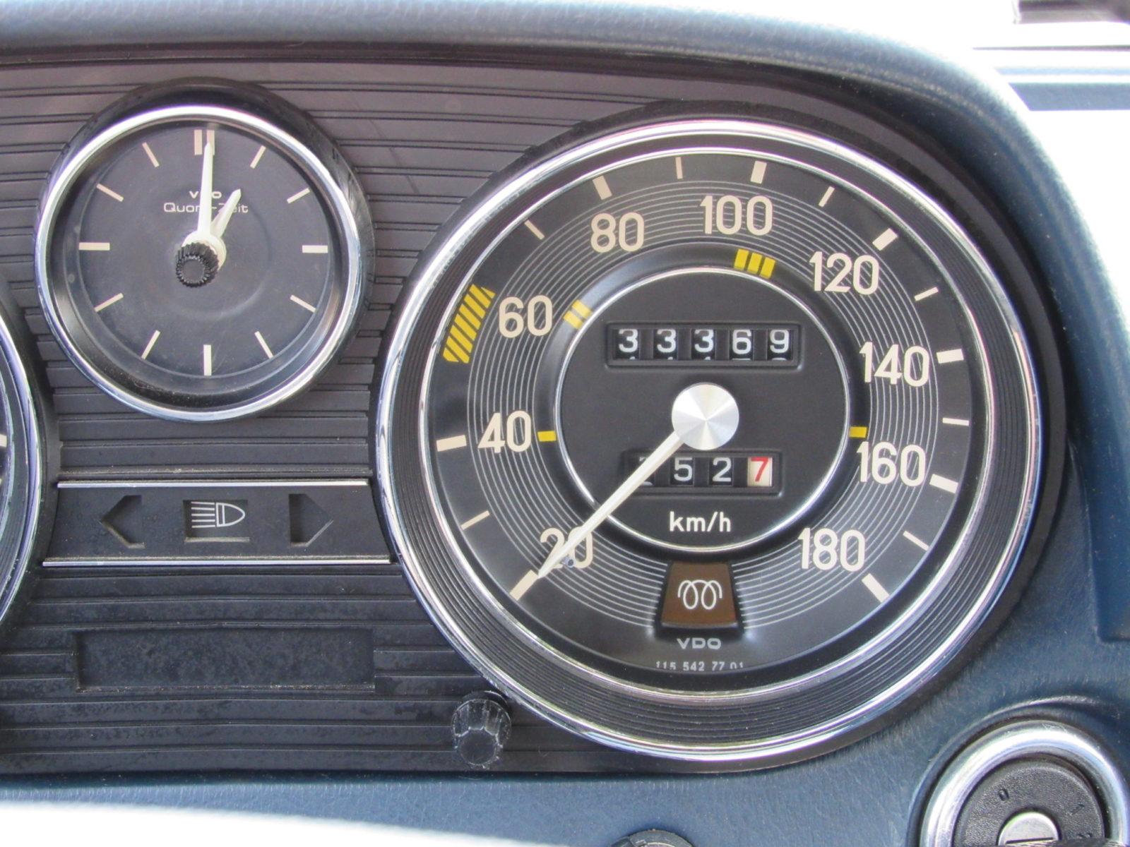 Mercedes-Benz 240D 3.0
