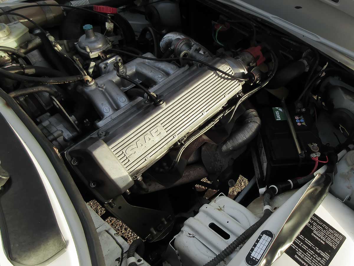 Rij-impressie SAAB 99 GL 5 Speed. Bekoring, originaliteit en onafhankelijkheid