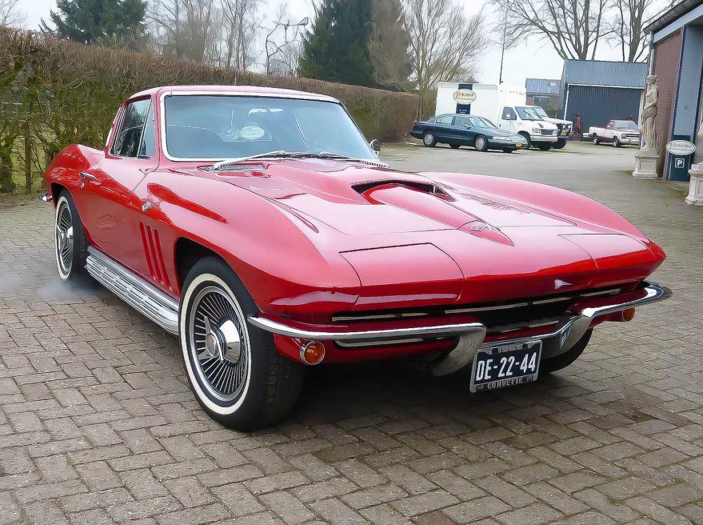 De CHEVROLET CORVETTE “STING RAY” 1963-67