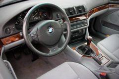 BMW 525i