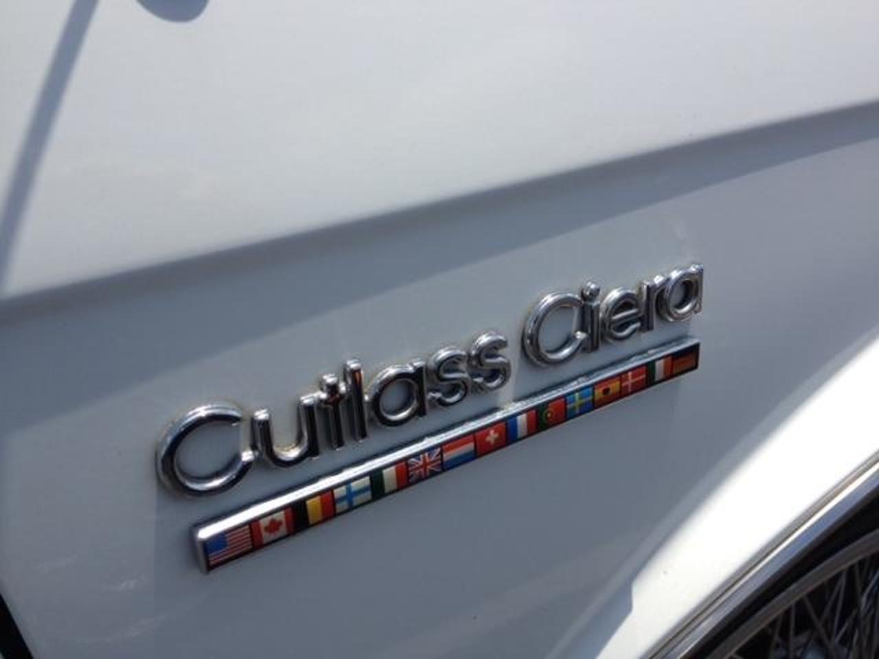 Oldsmobile Cutlass