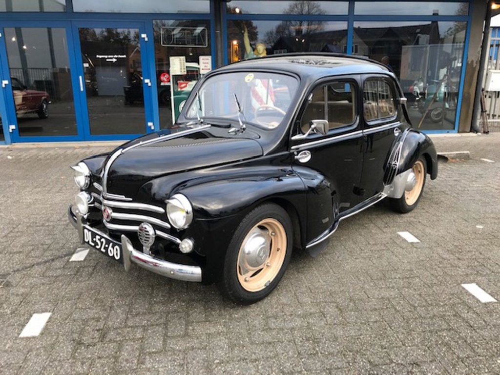 Renault 4CV