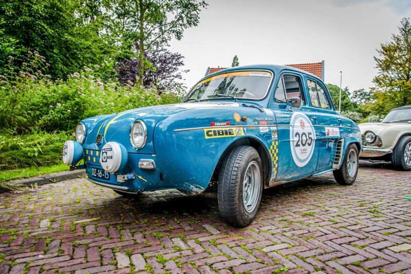 Alfa Romeo Dauphine