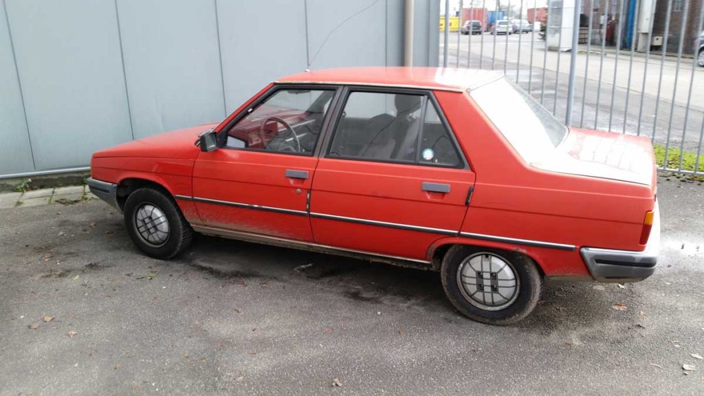 Renault 9