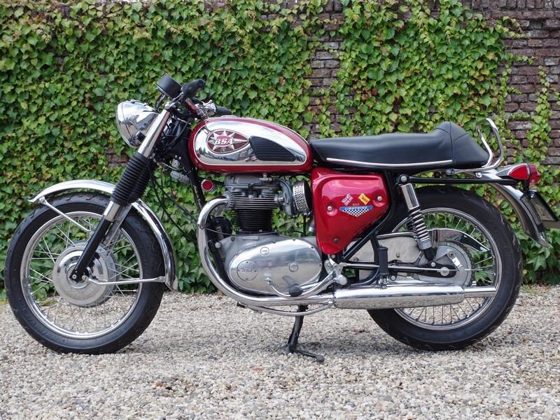 BSA A65