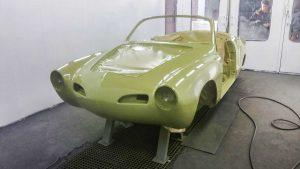 Volkswagen Karmann Ghia restauratie na spuiter