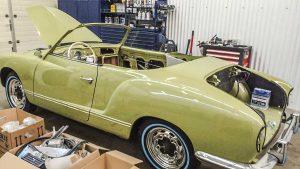 Volkswagen Karmann Ghia restauratie na spuiter
