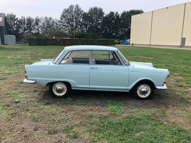 DKW F12