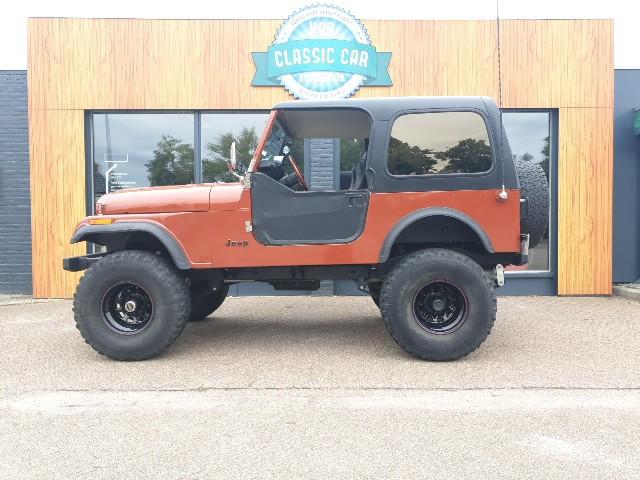 Jeep CJ7