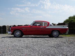 Studebaker Silver Hawk zijkant