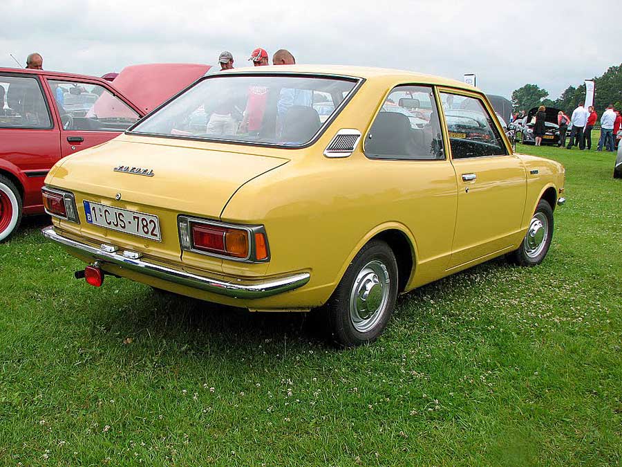 Toyota Corolla KE20 achterkant
