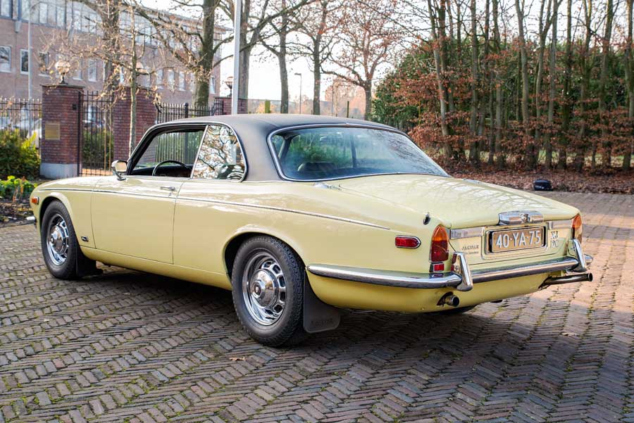 Jaguar Coupe 5.3l V12 achterkant Catawiki