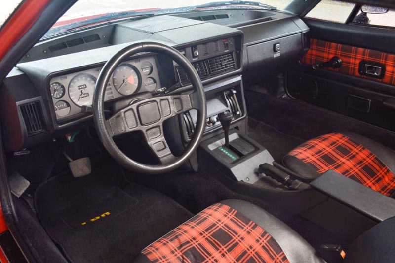 Triumph TR8 interieur