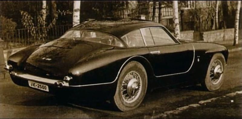 Tatra JK2500 achterkant
