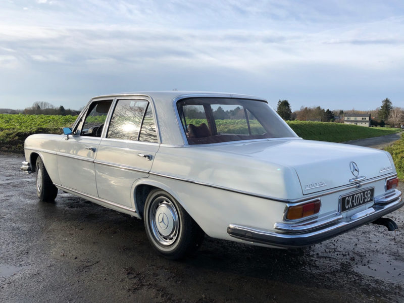 Mercedes-Benz 280 SE W108