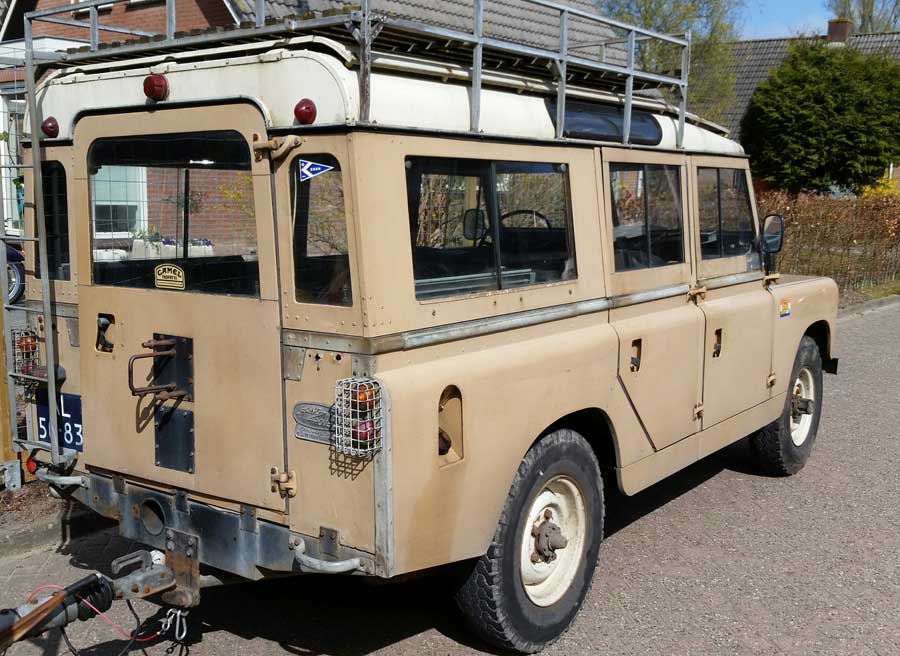 Land Rover 109
