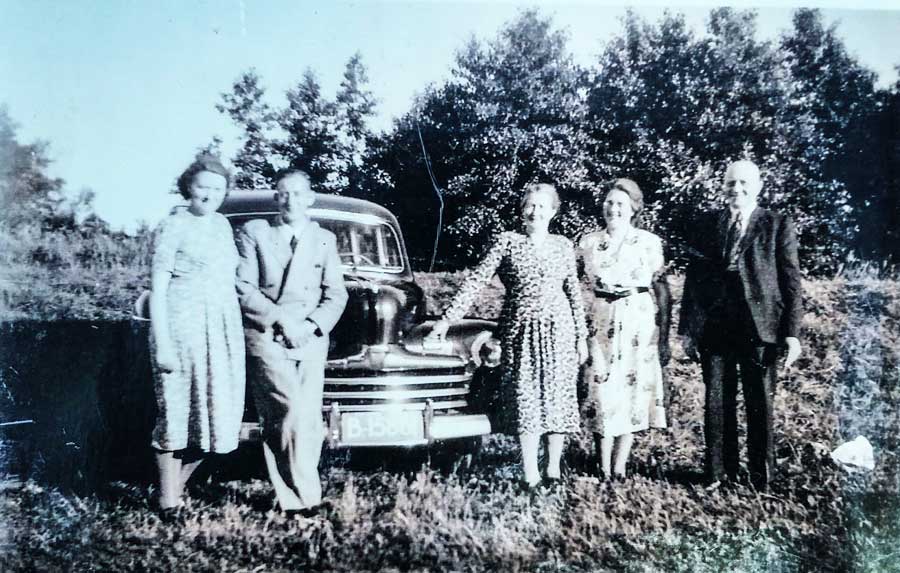 Ford V8 (A69-1946)