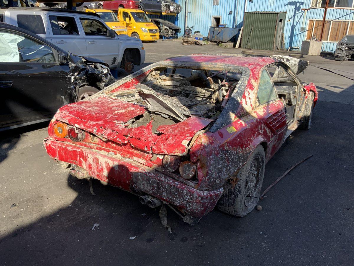 Ferrari Mondial IJ verdronken
