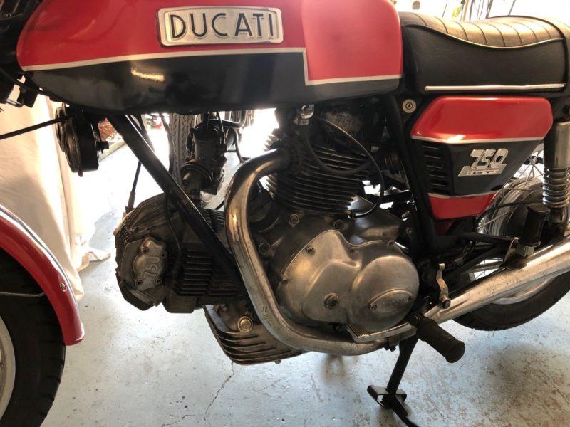 Ducati 750 GT
