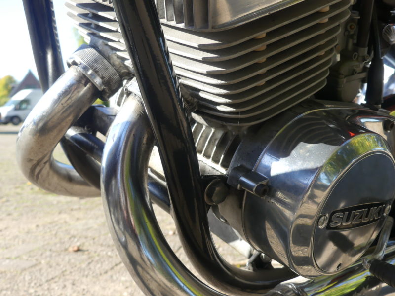 Suzuki GT250