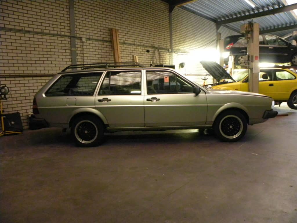VW Passat 2B