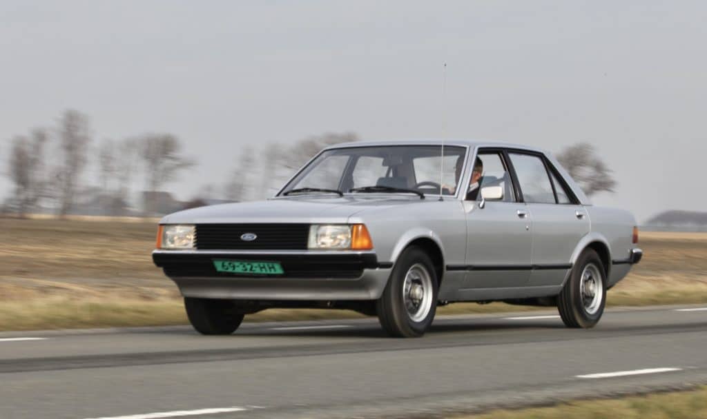 Ford Granada 2.0 V6 L. Rijden met een sublieme klassieker