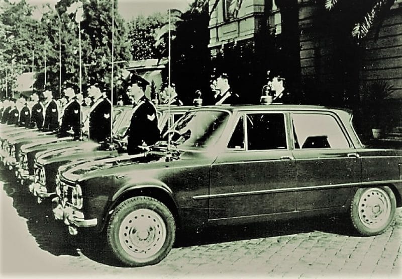 De Rijkspolitie Alfa Romeo Giulia 2000, het Italiaanse veto en de opmaat naar een reportage - Auto Motor Klassiek